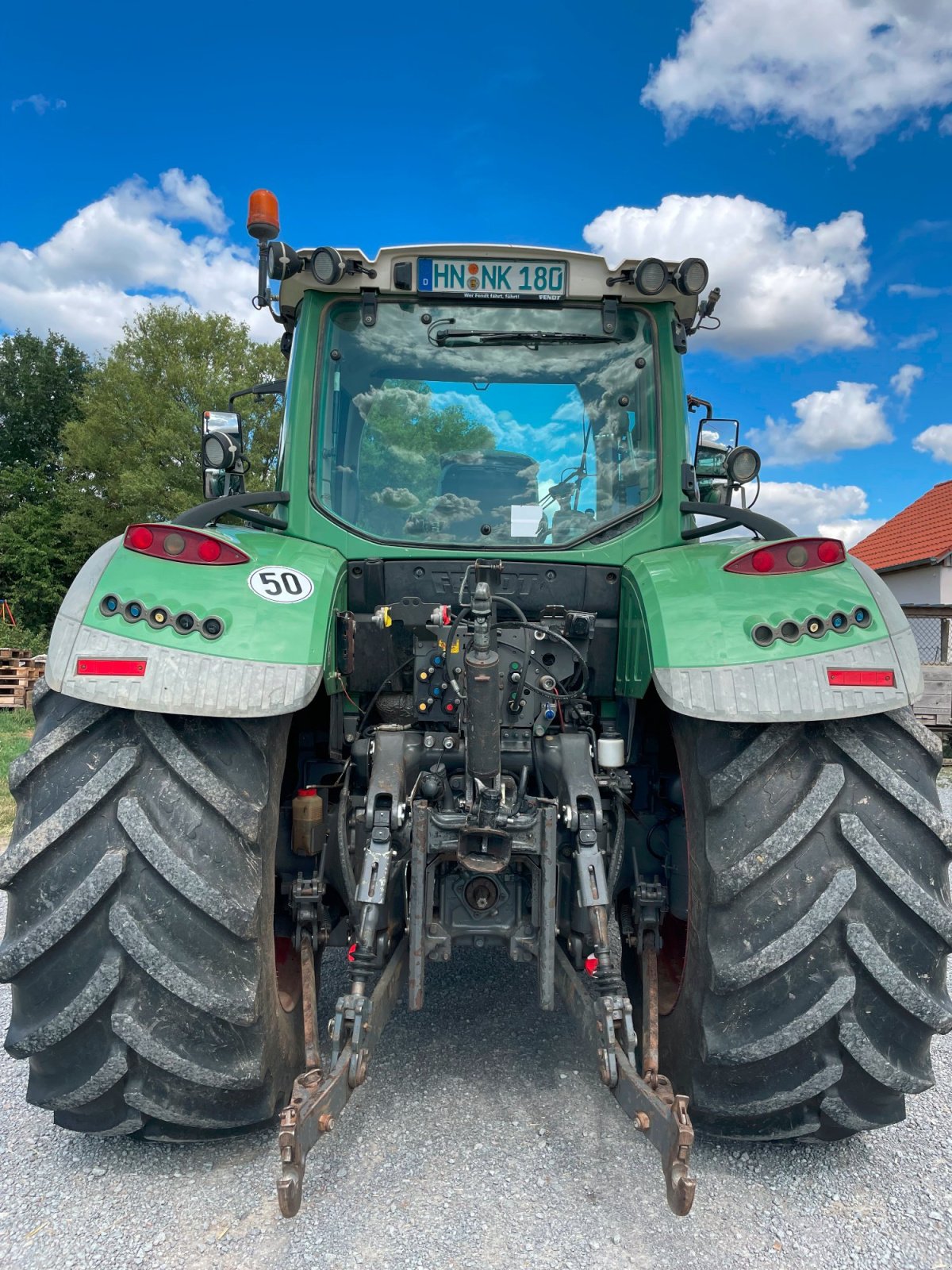 Traktor типа Fendt 724 Vario ProfiPlus, Gebrauchtmaschine в Langenbeutingen (Фотография 3)