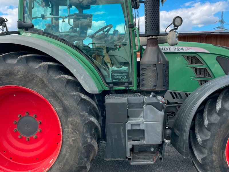 Traktor от тип Fendt 724 Vario ProfiPlus, Gebrauchtmaschine в Langenbeutingen (Снимка 1)