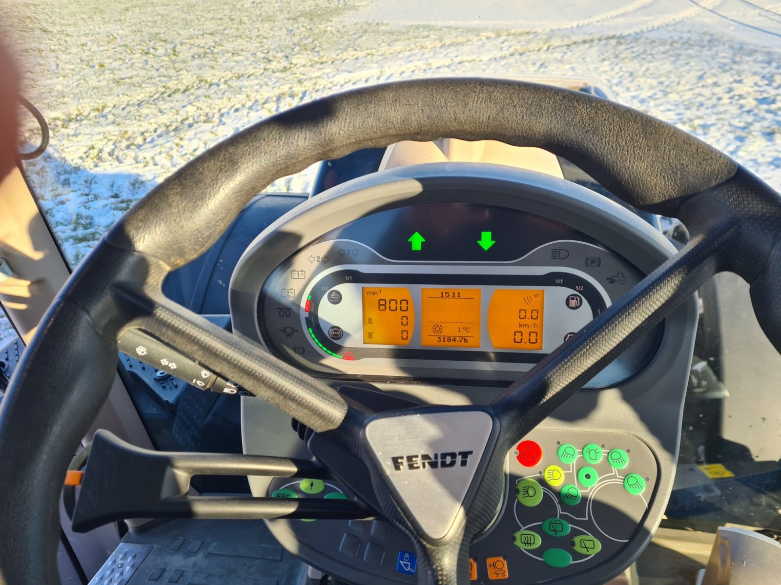 Traktor des Typs Fendt 724 Vario ProfiPlus, Gebrauchtmaschine in Neumarkt-St.Veit (Bild 8)