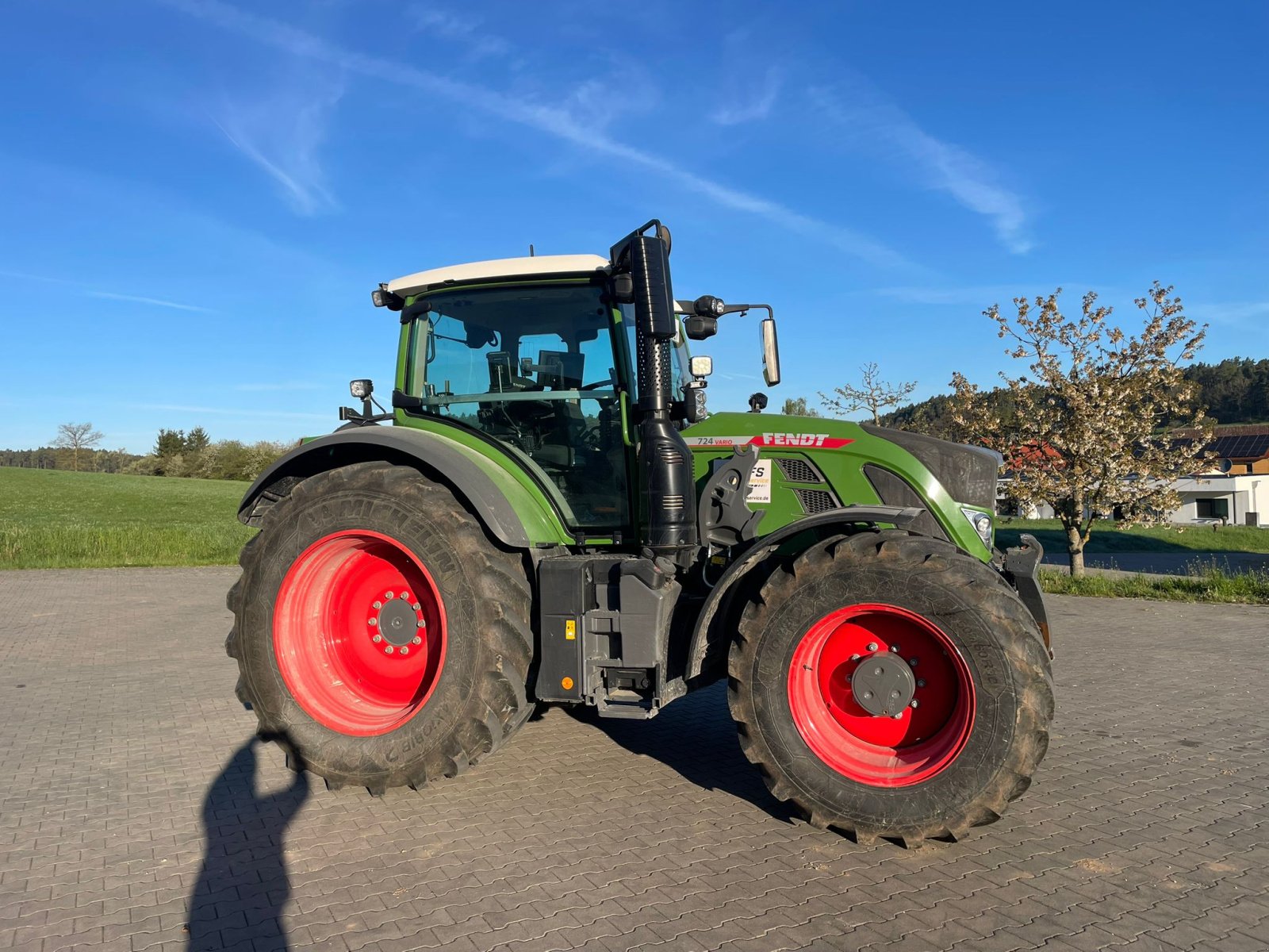 Traktor des Typs Fendt 724 Vario ProfiPlus, Gebrauchtmaschine in Lichtenau (Bild 3)