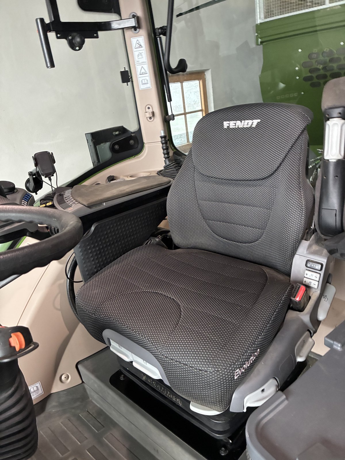 Traktor del tipo Fendt 724 Vario ProfiPlus, Gebrauchtmaschine en Altötting (Imagen 2)