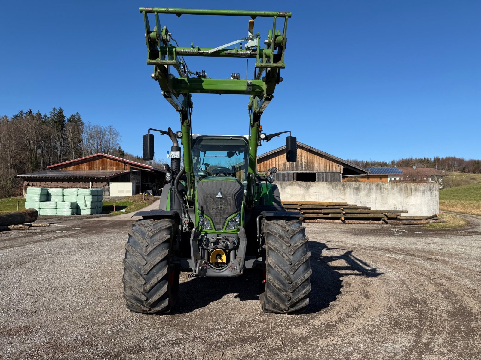 Traktor des Typs Fendt 724 Vario ProfiPlus, Gebrauchtmaschine in Feldkirchen - Westerham (Bild 3)