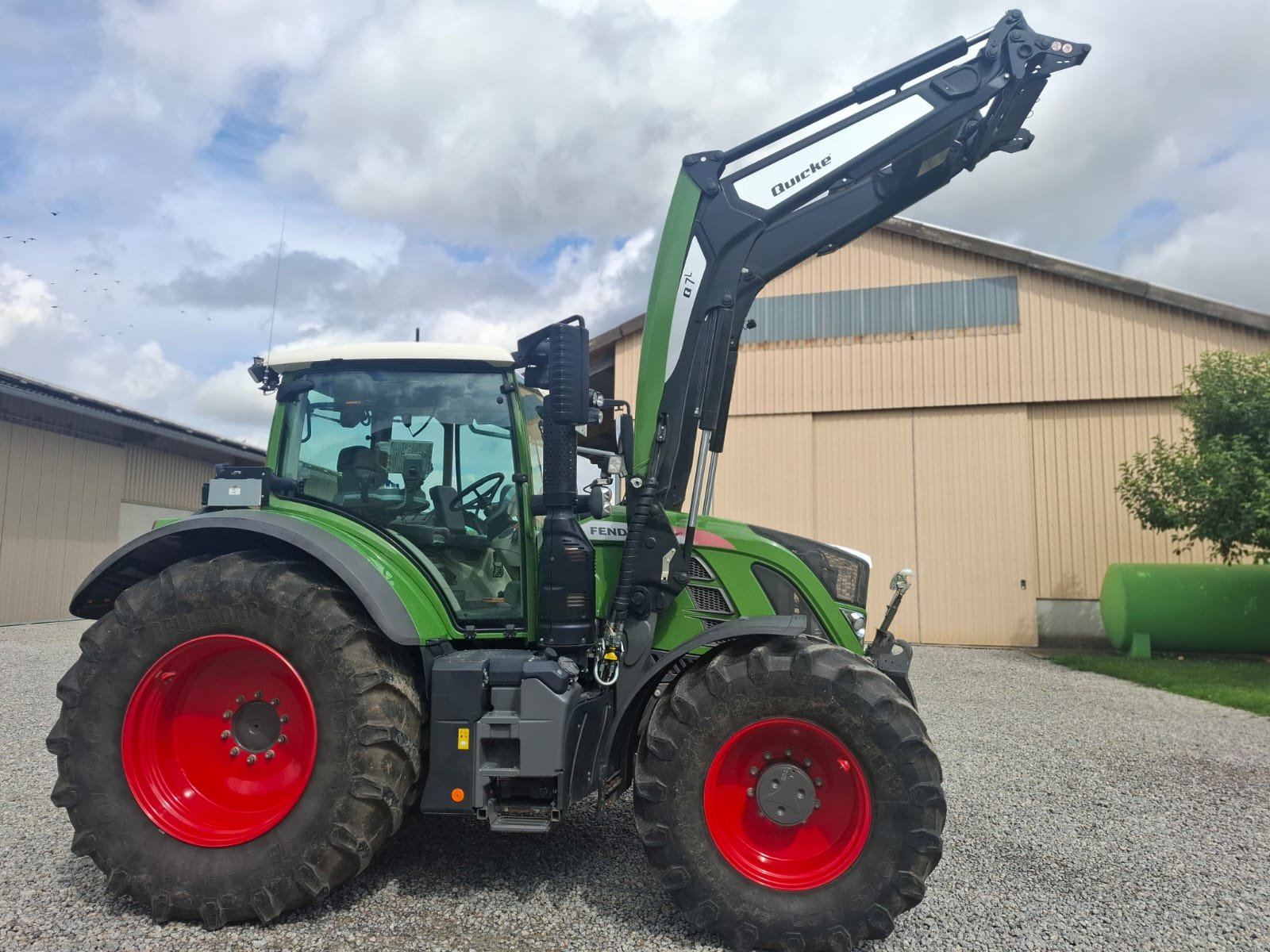 Traktor za tip Fendt 724 Vario ProfiPlus, Gebrauchtmaschine u Hopferstadt (Slika 2)
