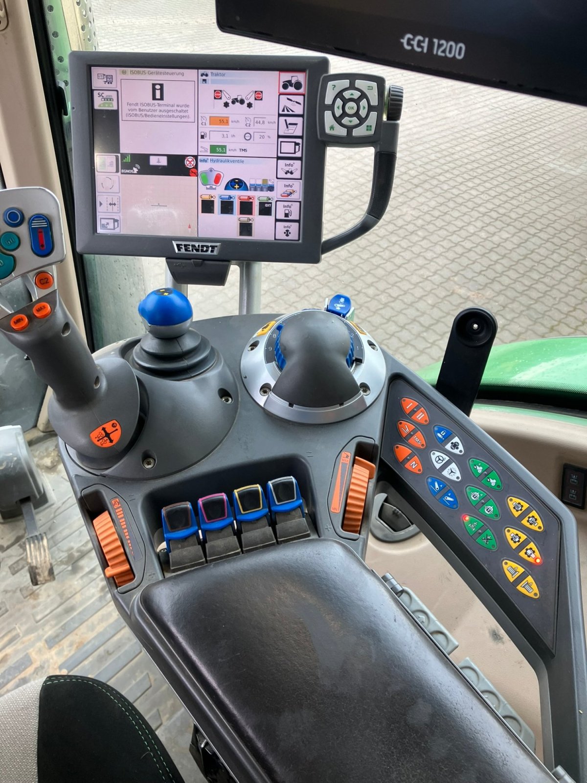 Traktor typu Fendt 724 Vario ProfiPlus, Gebrauchtmaschine v Grimma (Obrázek 27)