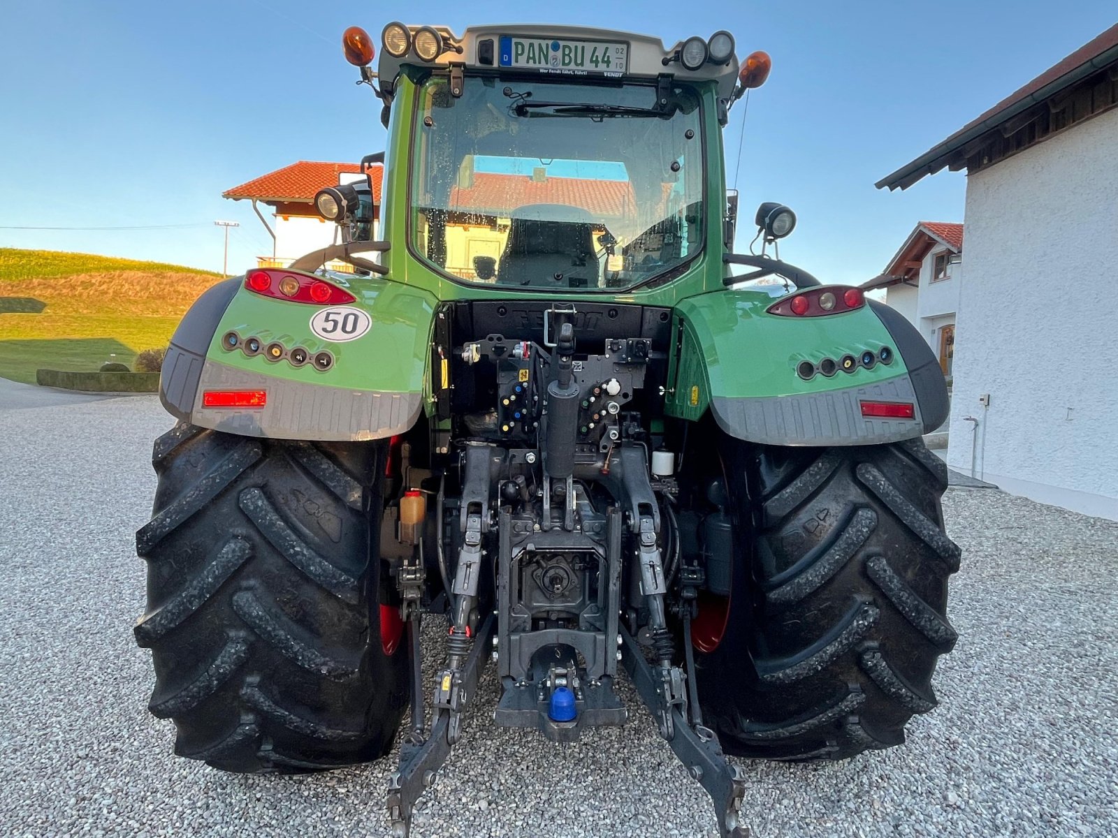 Traktor des Typs Fendt 724 Vario ProfiPlus, Gebrauchtmaschine in Bayern - Tettenweis (Bild 3)