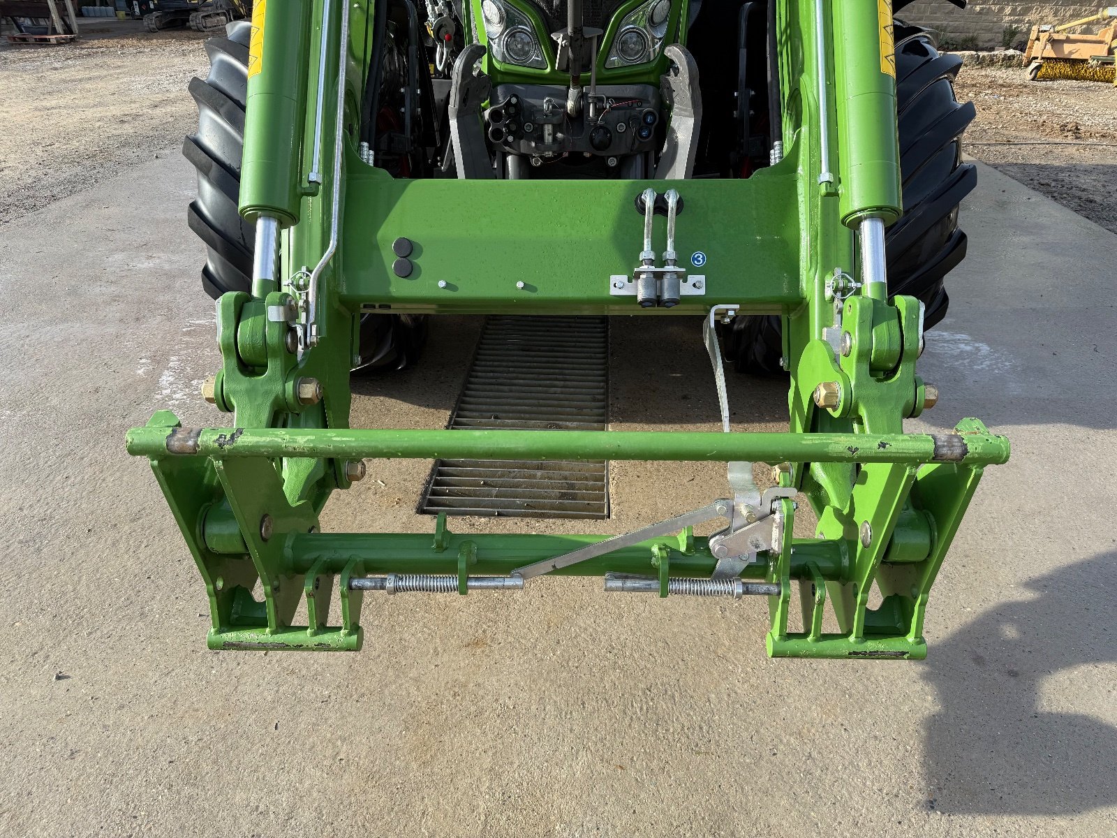 Traktor Türe ait Fendt 724 Vario ProfiPlus, Gebrauchtmaschine içinde Geroldshausen (resim 11)