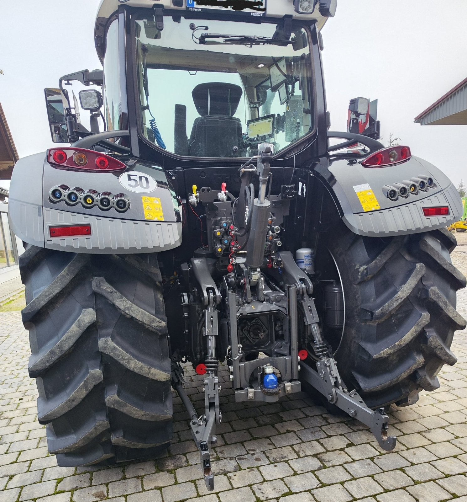 Traktor tipa Fendt 724 Vario ProfiPlus, Gebrauchtmaschine u Reisbach (Slika 3)