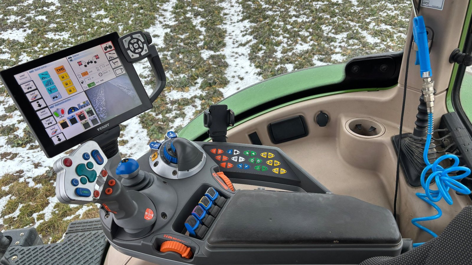 Traktor Türe ait Fendt 724 Vario ProfiPlus, Gebrauchtmaschine içinde Regensburg (resim 3)