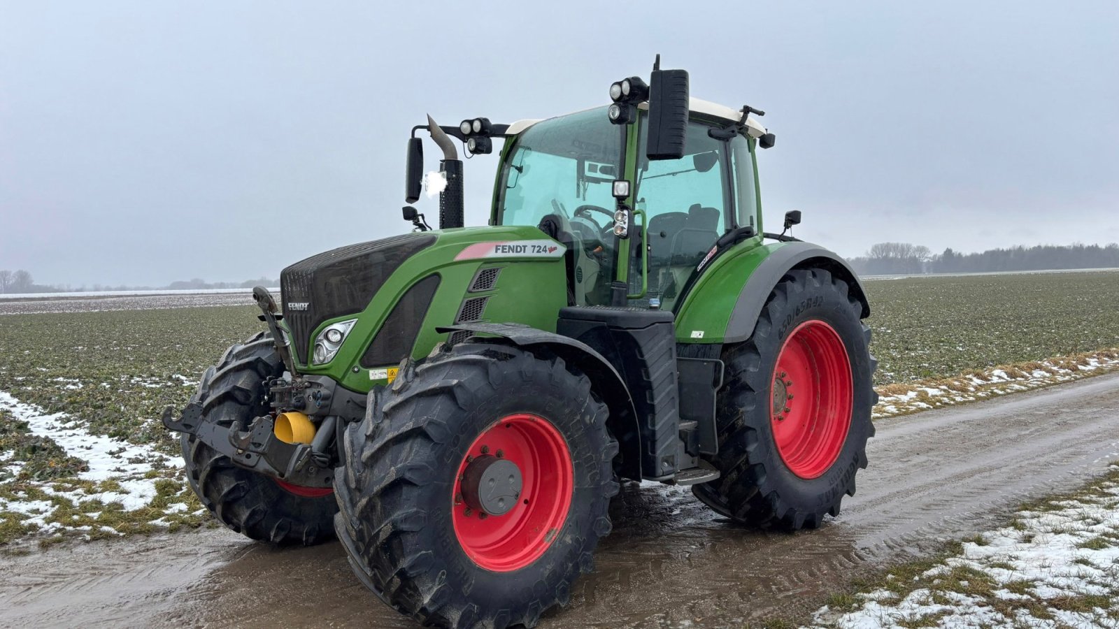 Traktor του τύπου Fendt 724 Vario ProfiPlus, Gebrauchtmaschine σε Niedermotzing (Φωτογραφία 1)
