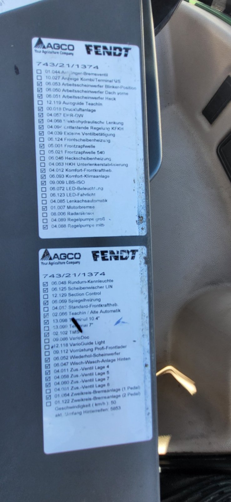 Traktor des Typs Fendt 724 Vario ProfiPlus, Gebrauchtmaschine in Heideck (Bild 9)