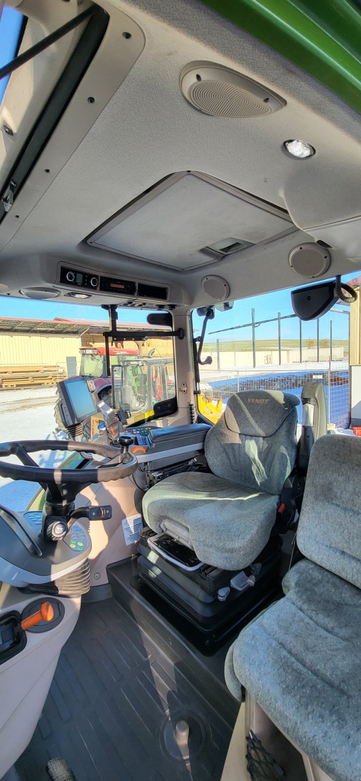 Traktor des Typs Fendt 724 Vario ProfiPlus, Gebrauchtmaschine in Heideck (Bild 10)