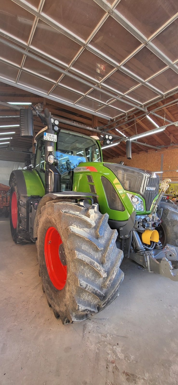 Traktor типа Fendt 724 Vario ProfiPlus, Gebrauchtmaschine в Heideck (Фотография 11)