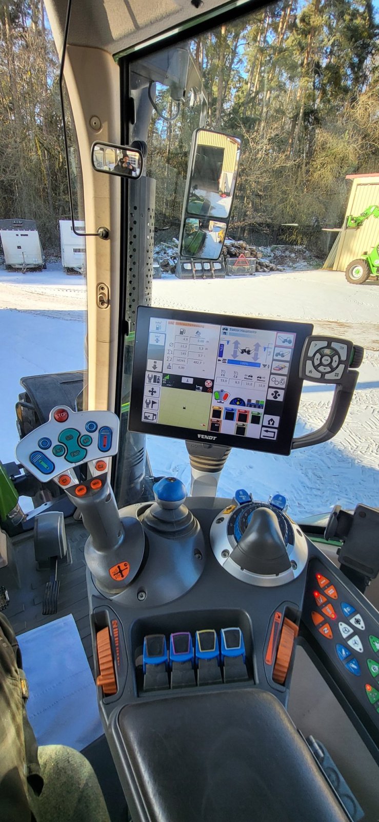 Traktor типа Fendt 724 Vario ProfiPlus, Gebrauchtmaschine в Heideck (Фотография 7)