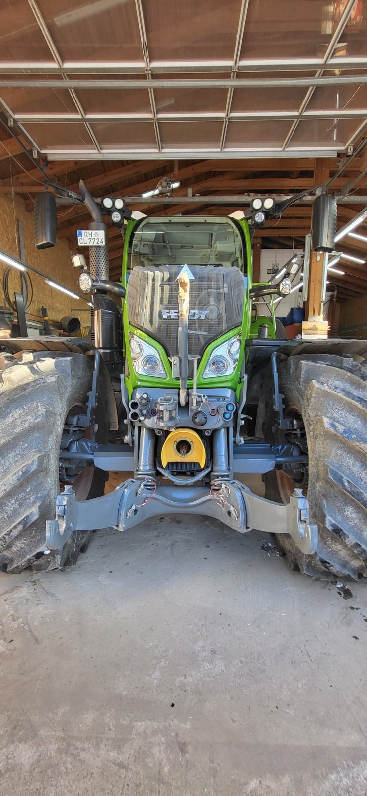 Traktor типа Fendt 724 Vario ProfiPlus, Gebrauchtmaschine в Heideck (Фотография 11)