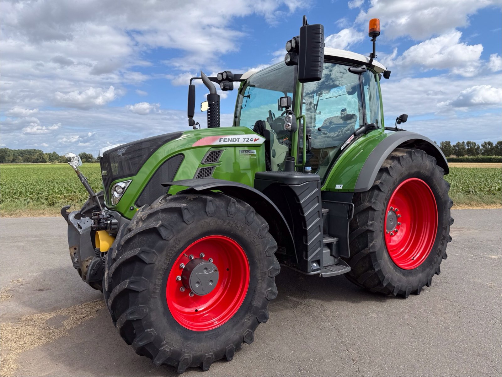 Traktor типа Fendt 724 Vario ProfiPlus, Gebrauchtmaschine в Harsum (Фотография 3)