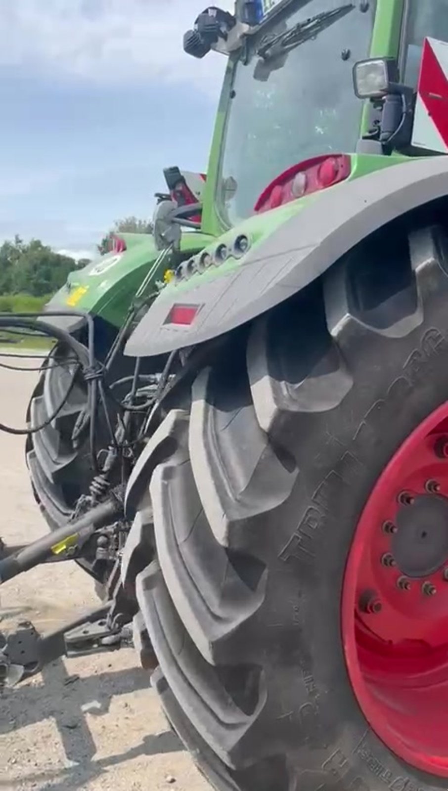 Traktor del tipo Fendt 724 Vario ProfiPlus, Gebrauchtmaschine In Rheinböllen (Immagine 2)