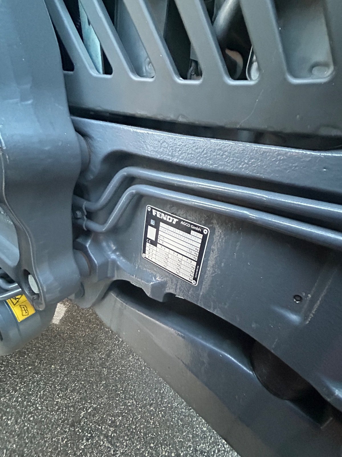 Traktor Türe ait Fendt 724 Vario ProfiPlus, Gebrauchtmaschine içinde Untergriesbach (resim 4)