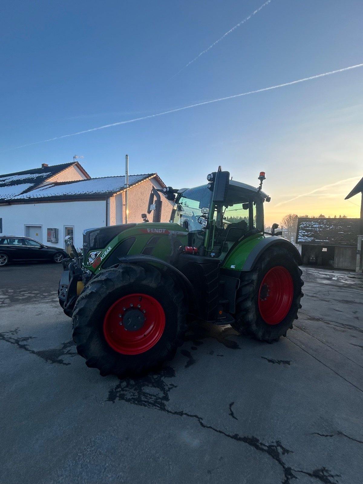 Traktor Türe ait Fendt 724 Vario ProfiPlus, Gebrauchtmaschine içinde Untergriesbach (resim 7)