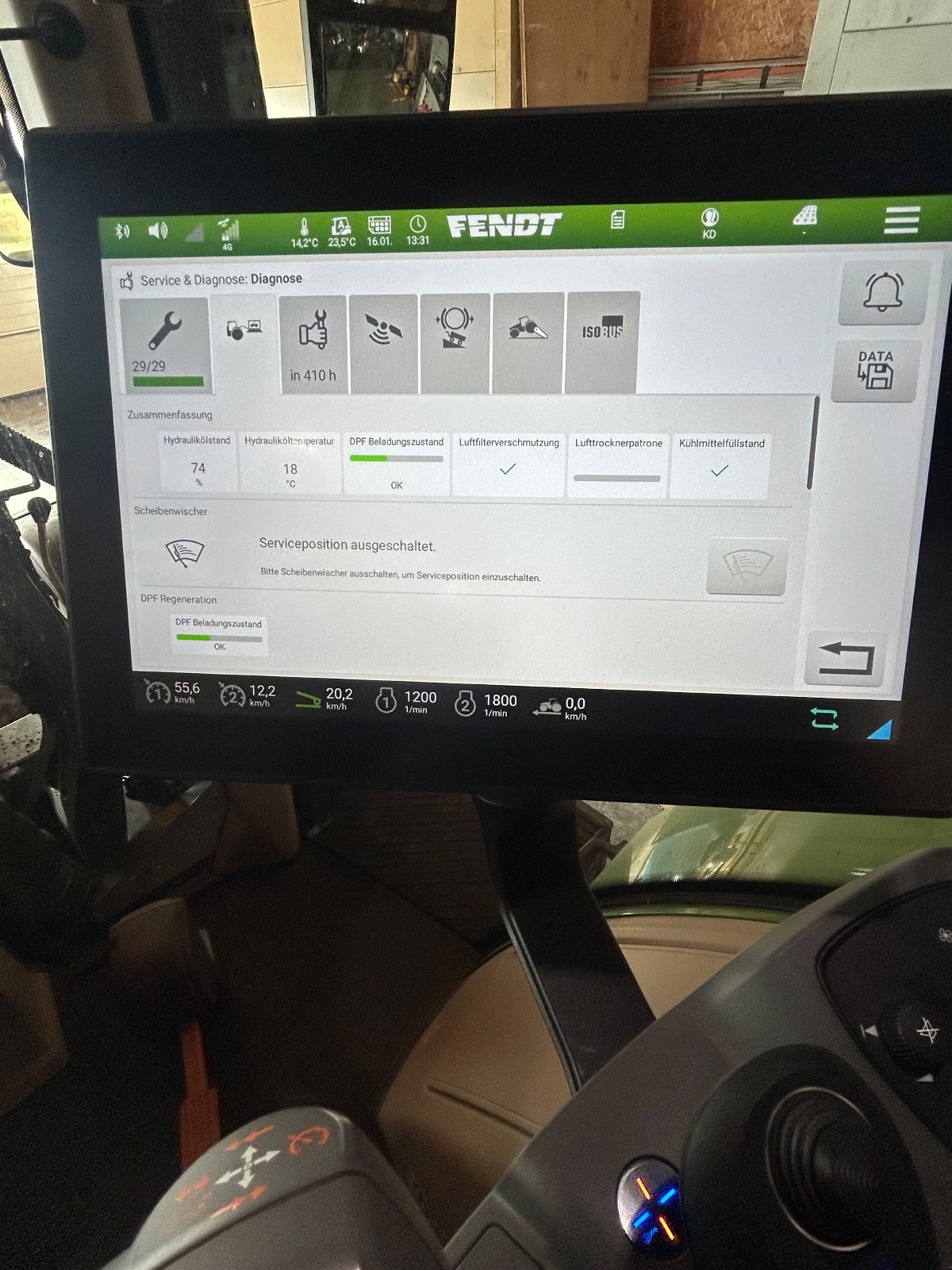 Traktor Türe ait Fendt 724 Vario ProfiPlus, Gebrauchtmaschine içinde Untergriesbach (resim 13)