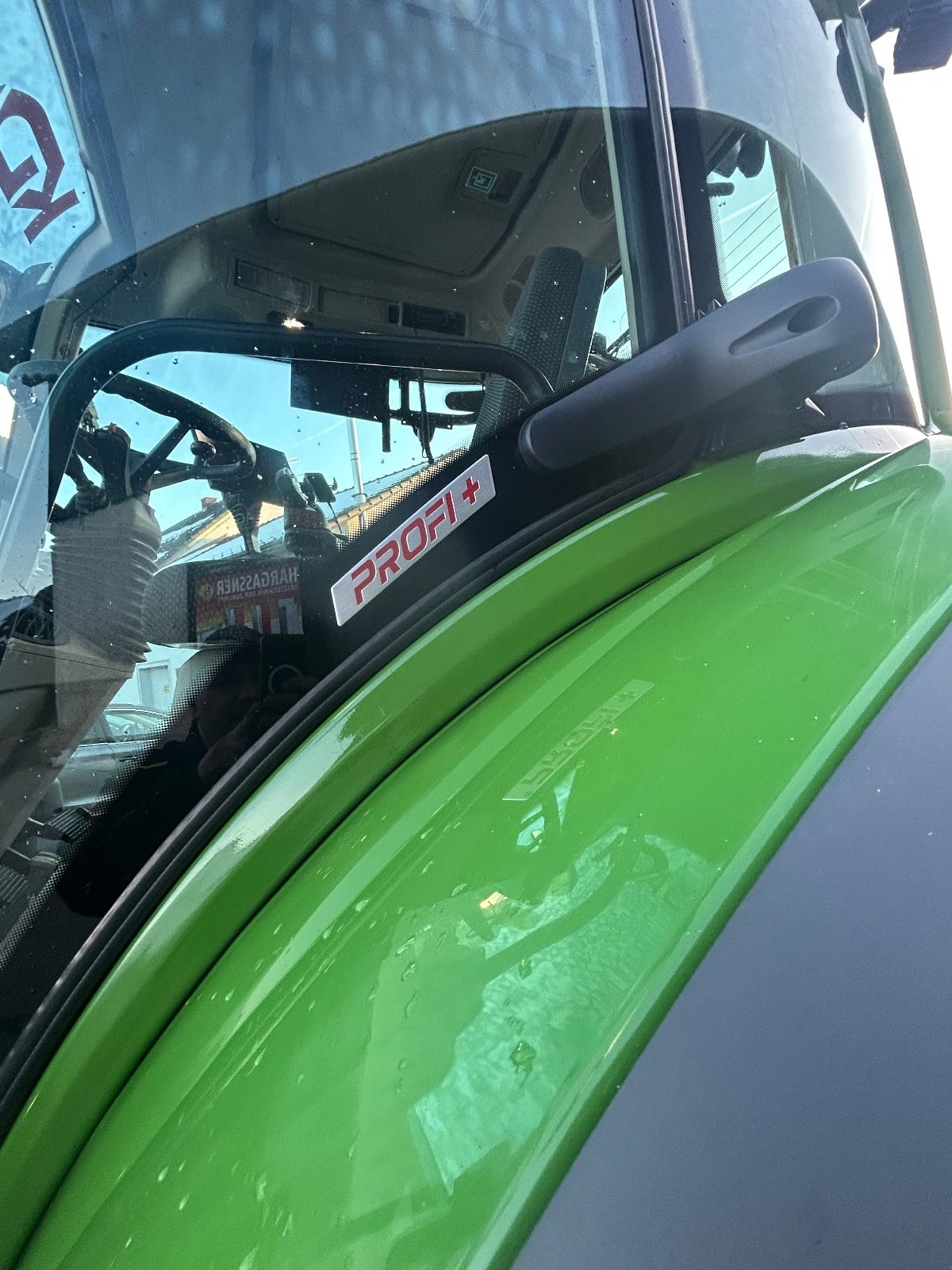 Traktor Türe ait Fendt 724 Vario ProfiPlus, Gebrauchtmaschine içinde Untergriesbach (resim 28)