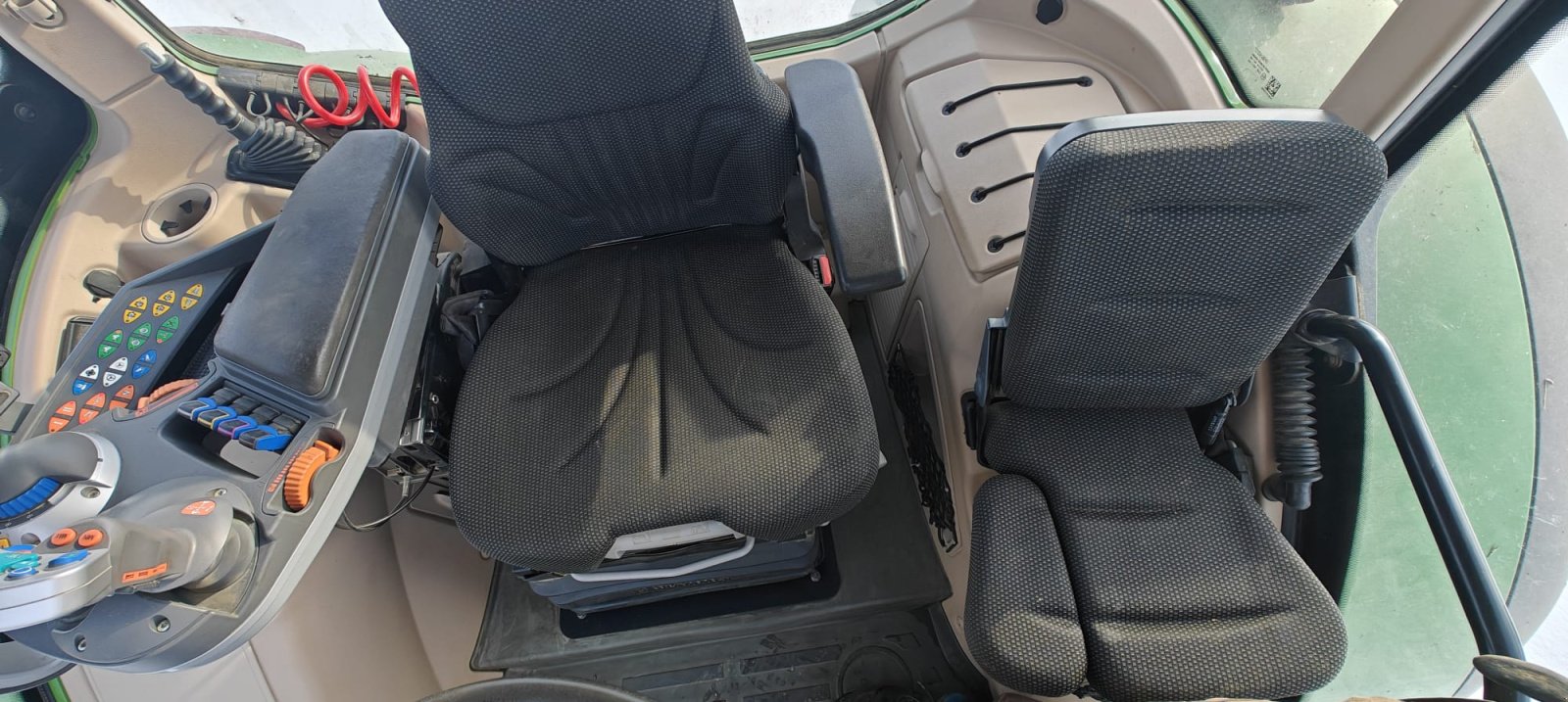 Traktor du type Fendt 724 Vario ProfiPlus, Gebrauchtmaschine en Rottenbauer (Photo 13)