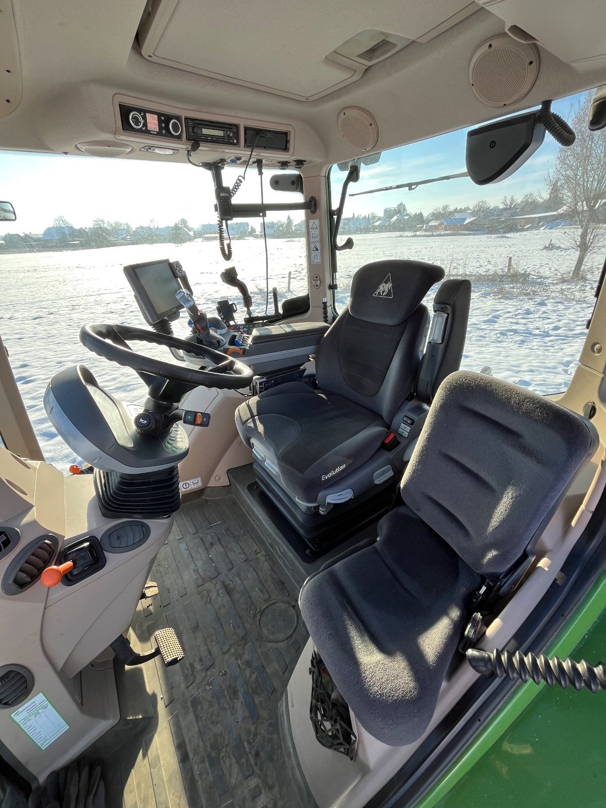 Traktor du type Fendt 724 Vario ProfiPlus, Gebrauchtmaschine en Wittingen (Photo 4)