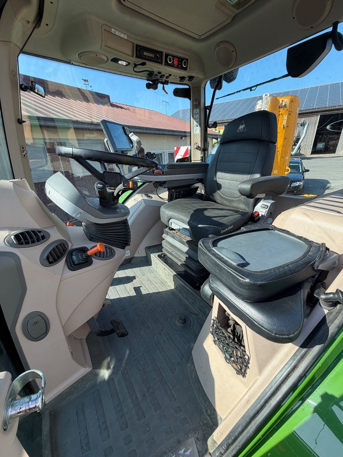 Traktor Türe ait Fendt 724 Vario ProfiPlus, Gebrauchtmaschine içinde Litzendorf  (resim 12)