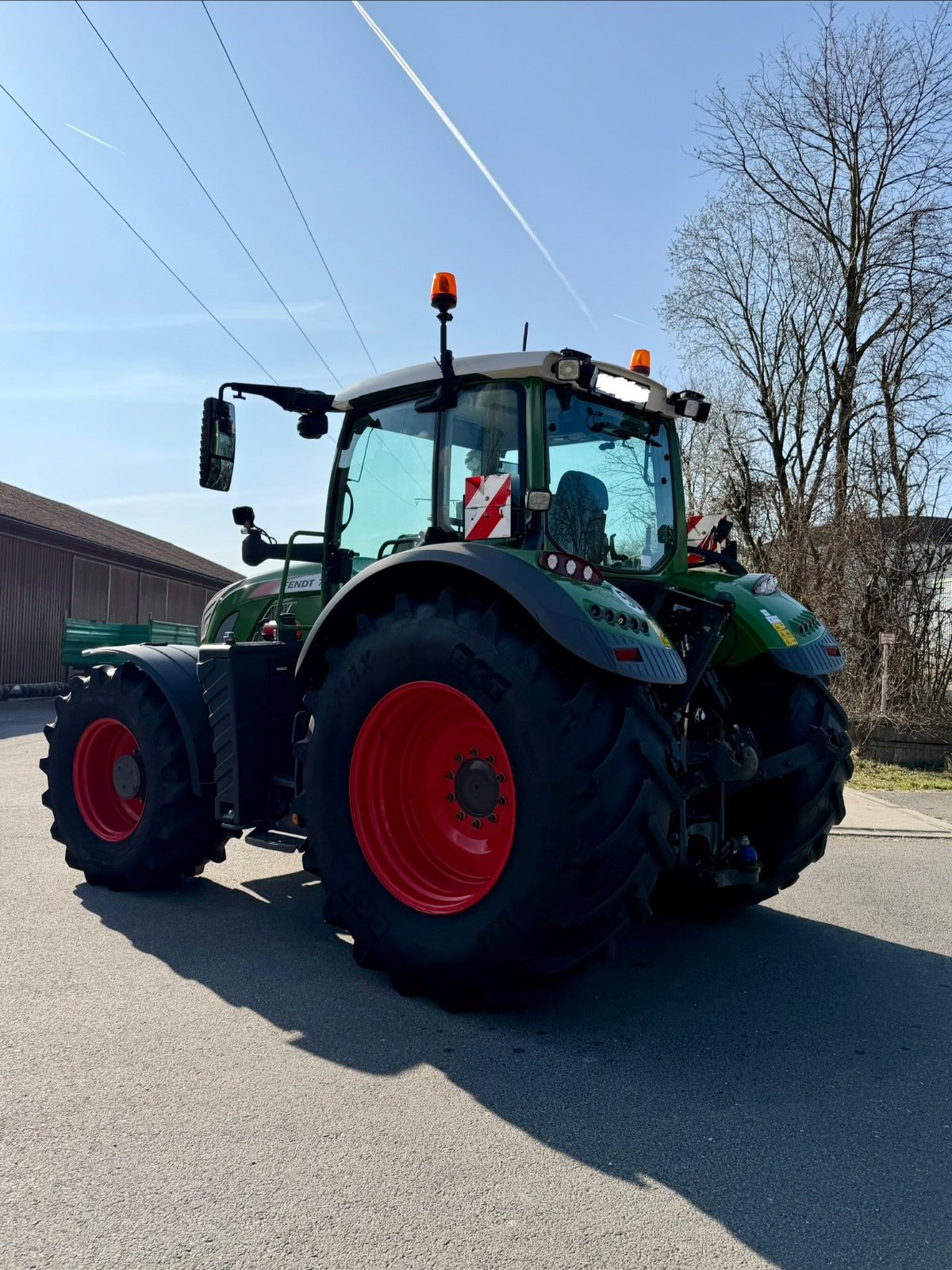Traktor типа Fendt 724 Vario ProfiPlus, Gebrauchtmaschine в Litzendorf  (Фотография 9)