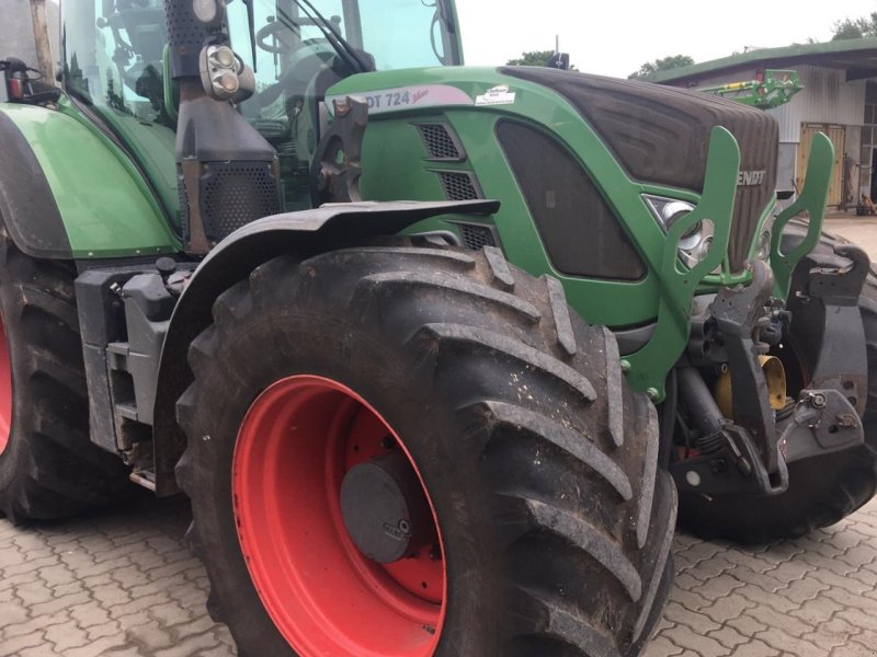 Traktor типа Fendt 724 Vario ProfiPlus, Gebrauchtmaschine в Husum (Фотография 1)