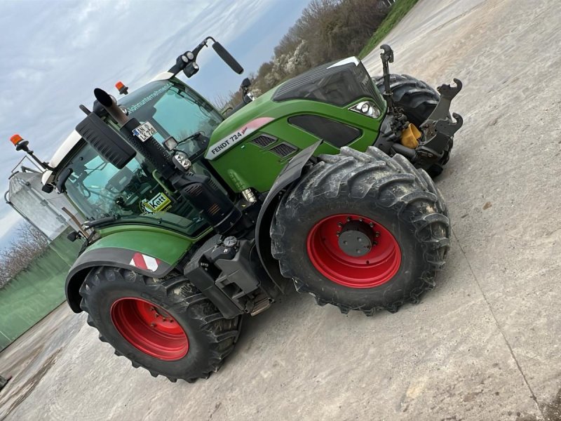Traktor Türe ait Fendt 724 Vario ProfiPlus, Gebrauchtmaschine içinde Steinsfeld (resim 1)