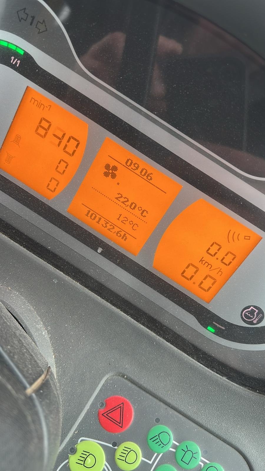 Traktor typu Fendt 724 Vario ProfiPlus, Gebrauchtmaschine w Steinsfeld (Zdjęcie 4)