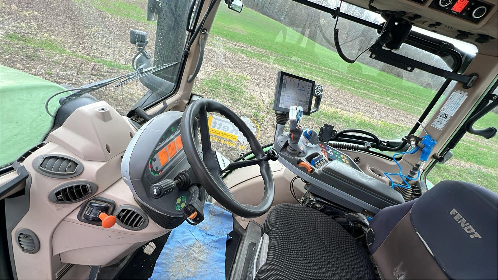 Traktor typu Fendt 724 Vario ProfiPlus, Gebrauchtmaschine w Steinsfeld (Zdjęcie 5)