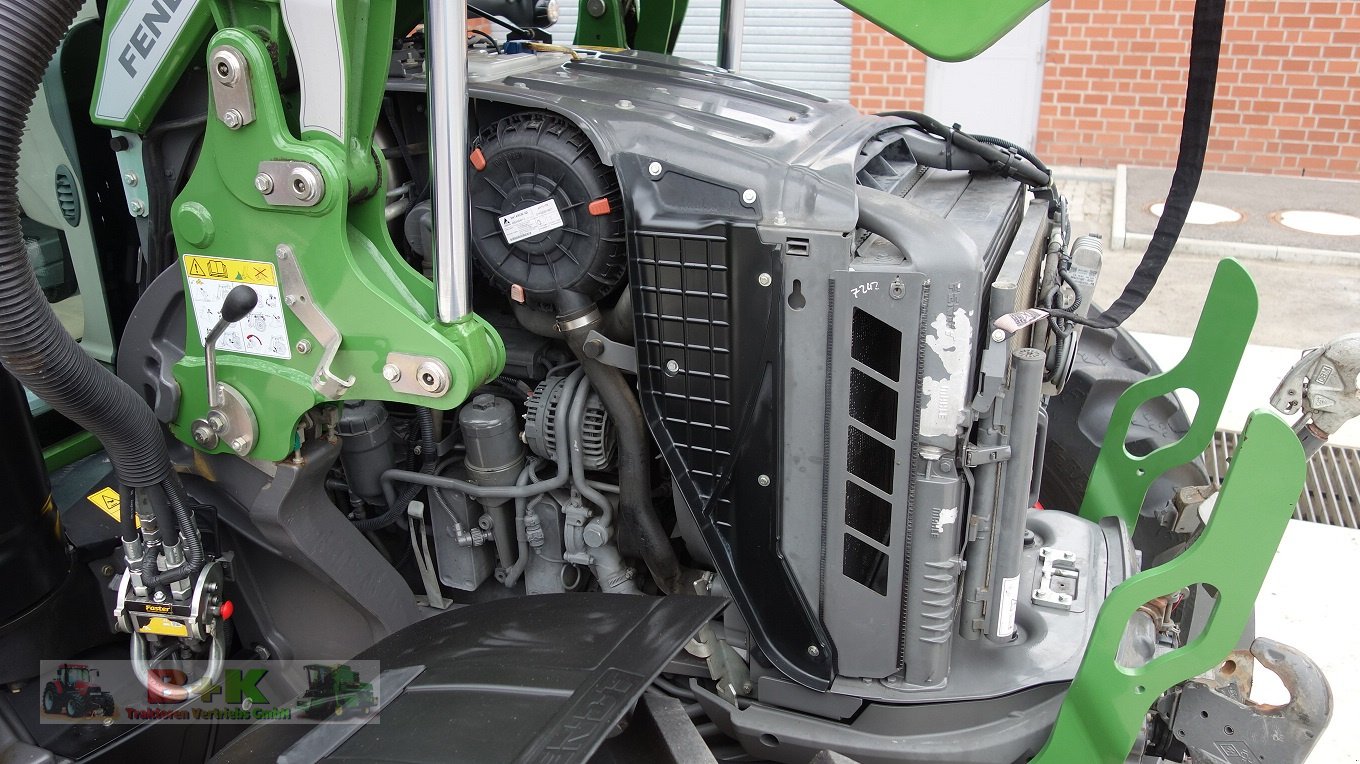 Traktor des Typs Fendt 724 Vario S4 Power, Gebrauchtmaschine in Kettenkamp (Bild 14)