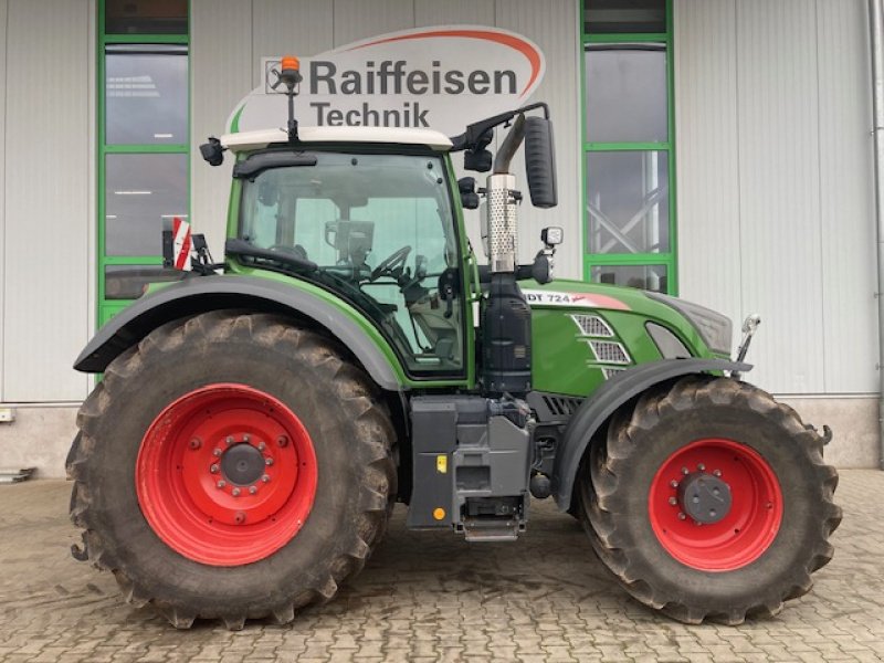 Traktor des Typs Fendt 724 Vario S4 Profi+, Gebrauchtmaschine in Gudensberg (Bild 2)