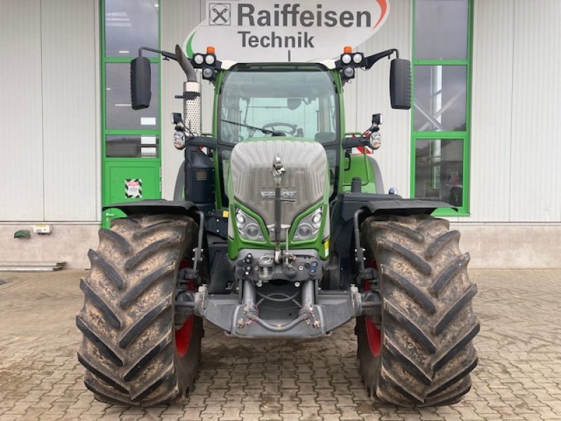Traktor des Typs Fendt 724 Vario S4 Profi+, Gebrauchtmaschine in Gudensberg (Bild 3)