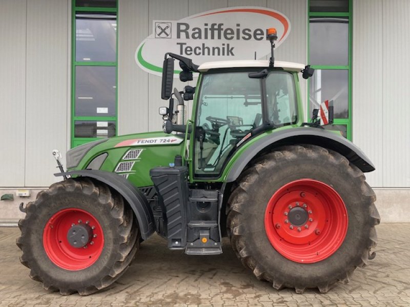 Traktor des Typs Fendt 724 Vario S4 Profi+, Gebrauchtmaschine in Gudensberg