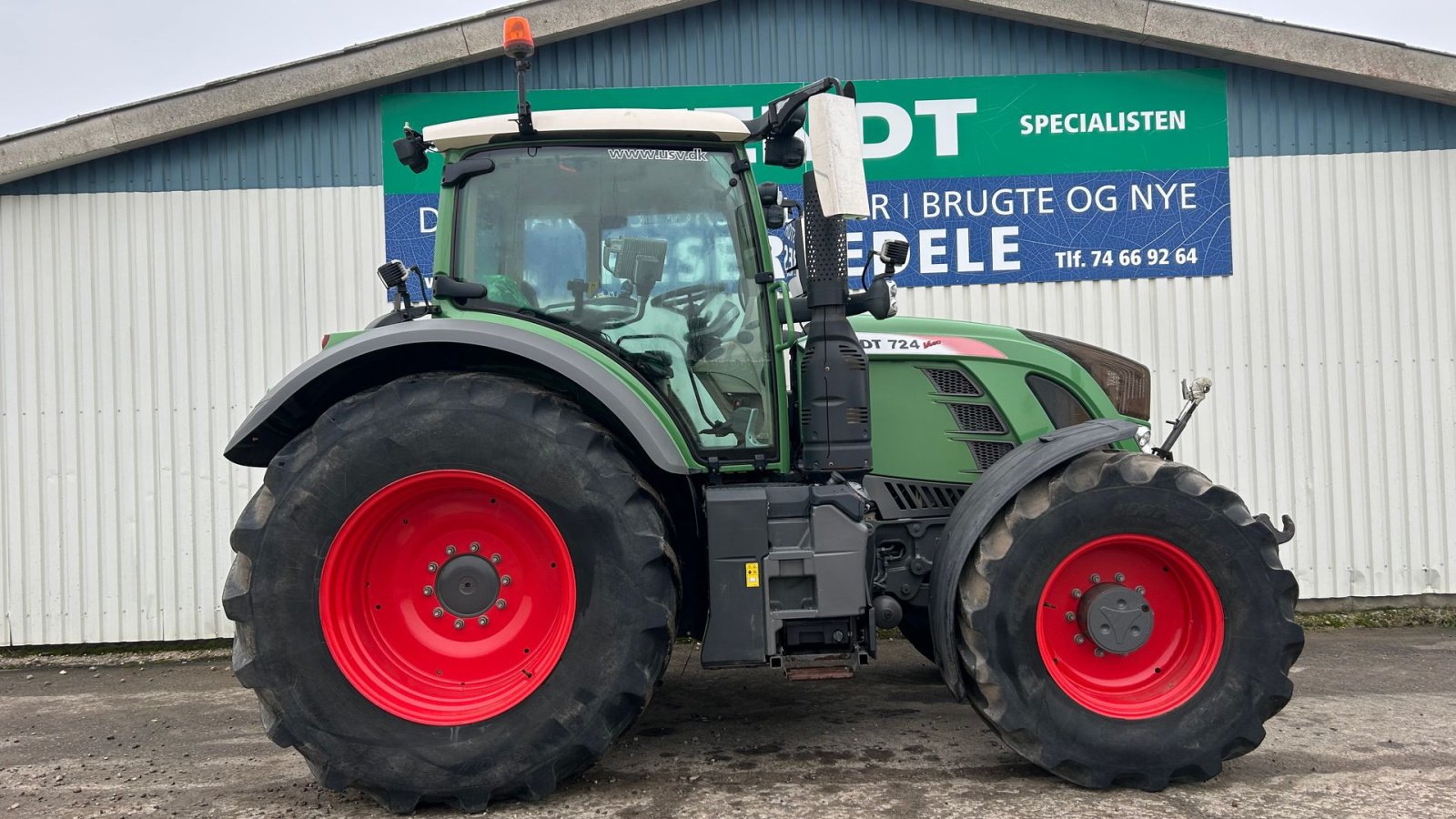 Traktor типа Fendt 724 Vario S4 Profi Plus Få Timer, Gebrauchtmaschine в Rødekro (Фотография 4)
