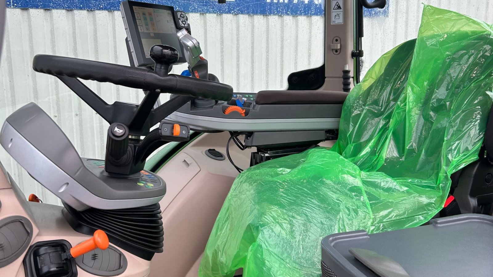 Traktor typu Fendt 724 Vario S4 Profi Plus Med Front PTO, Gebrauchtmaschine v Rødekro (Obrázek 12)