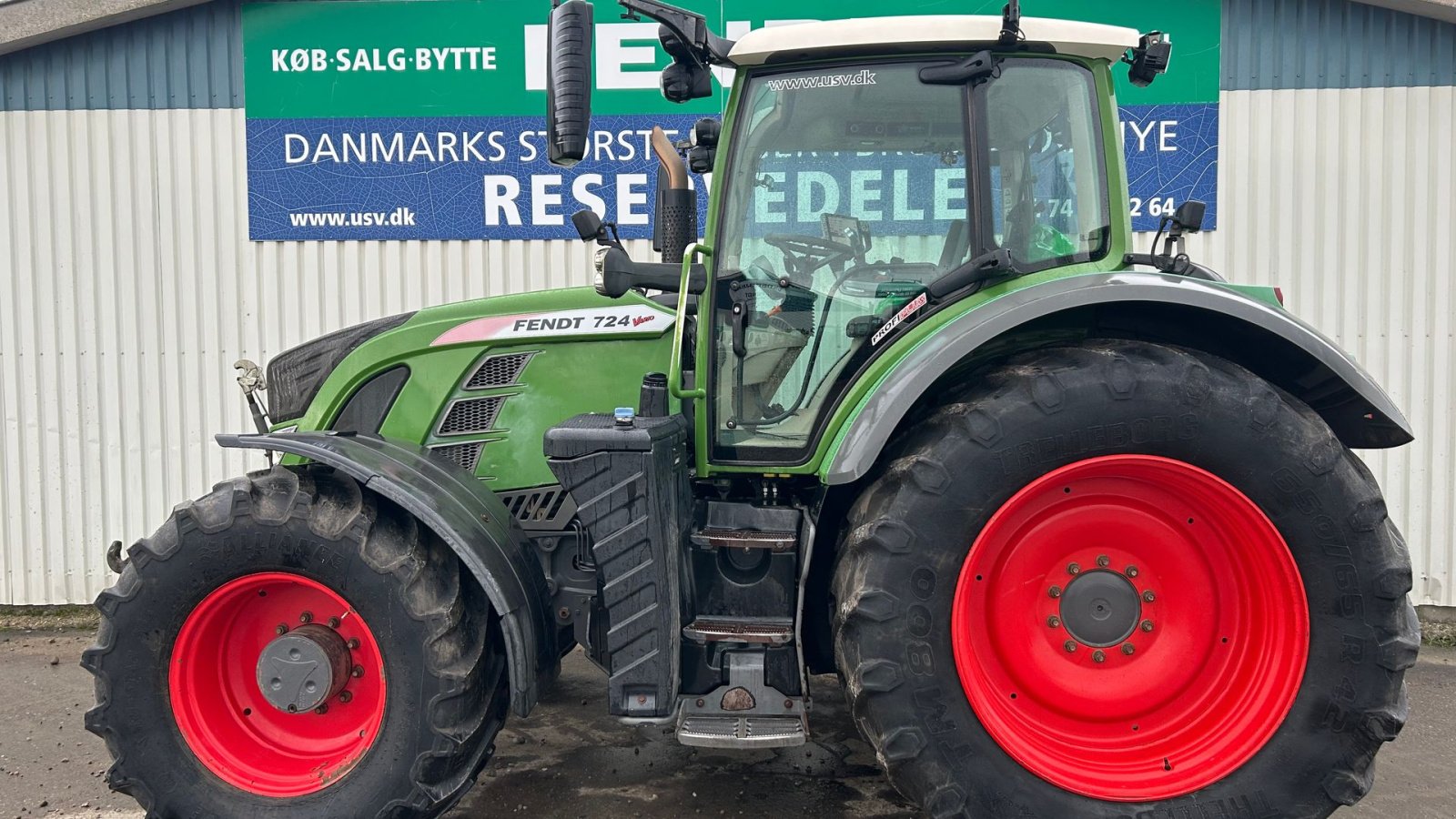 Traktor za tip Fendt 724 Vario S4 Profi Plus Med Front PTO, Gebrauchtmaschine u Rødekro (Slika 1)