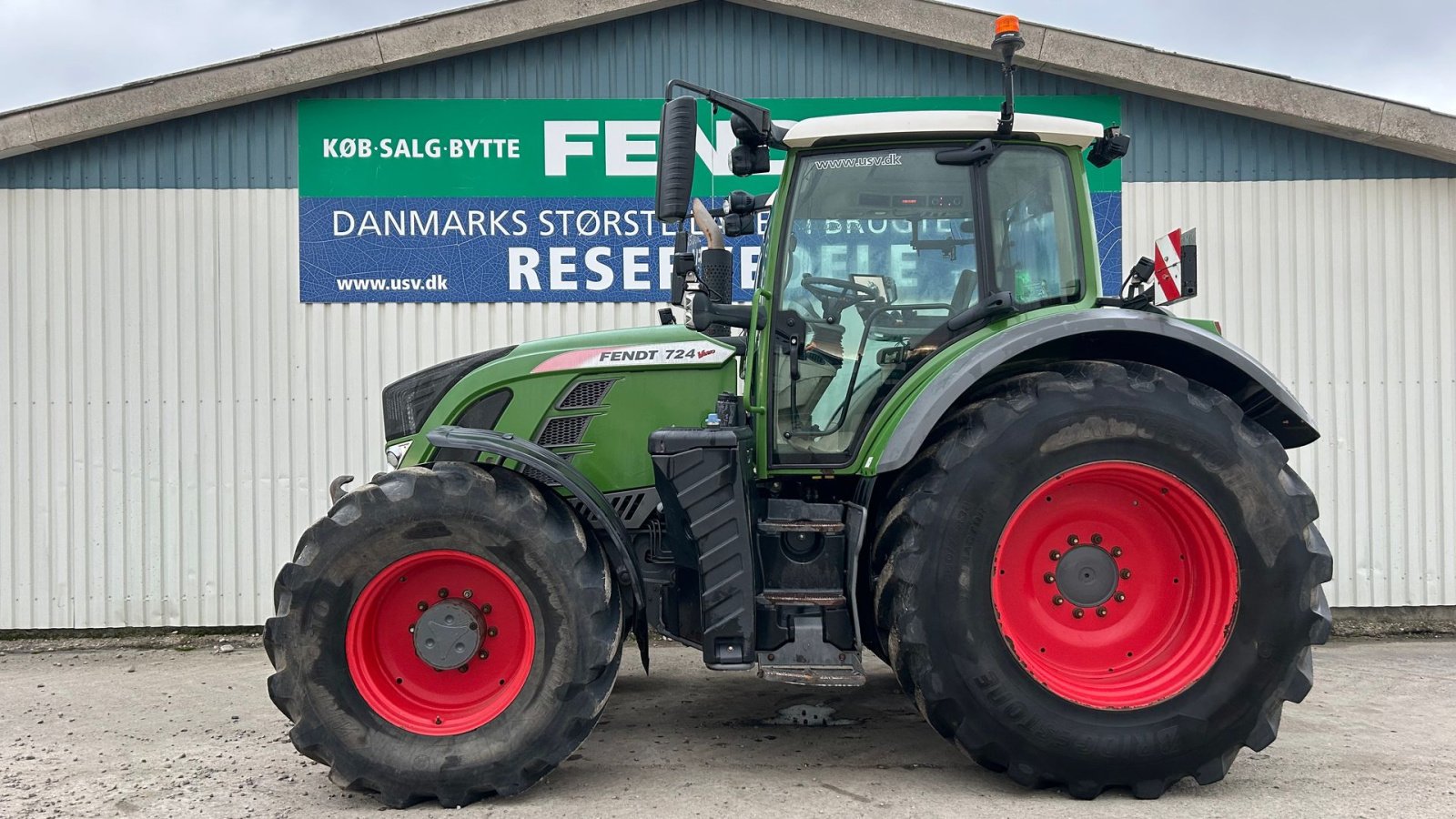 Traktor typu Fendt 724 Vario S4 Profi Plus Med Front PTO, Gebrauchtmaschine v Rødekro (Obrázek 1)