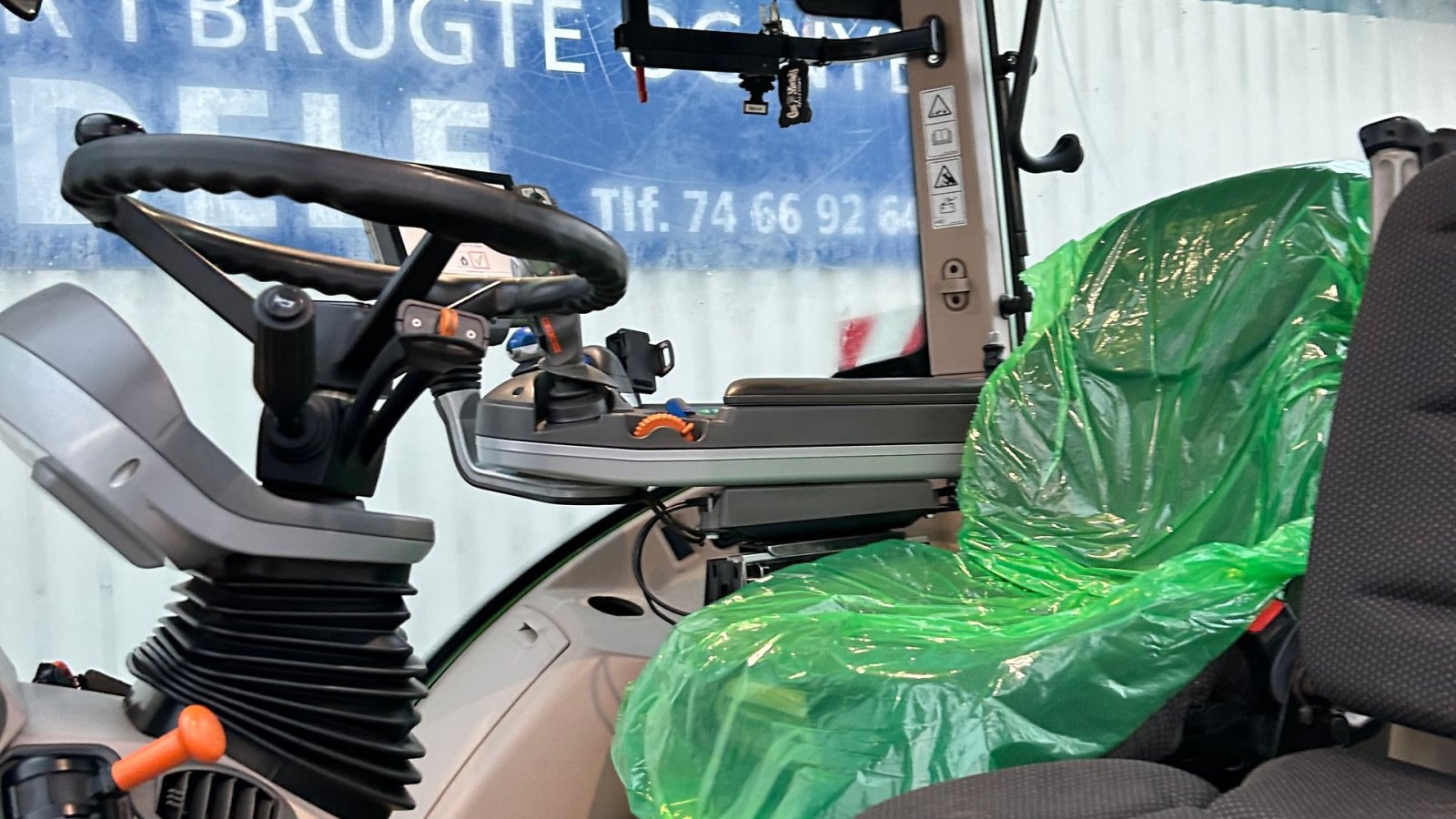 Traktor typu Fendt 724 Vario S4 Profi Plus Med Front PTO, Gebrauchtmaschine v Rødekro (Obrázek 12)