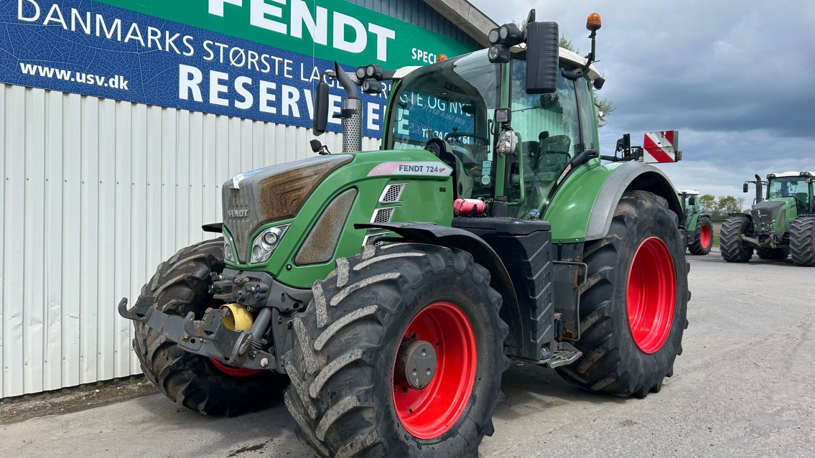 Traktor типа Fendt 724 Vario S4 Profi Plus Med Front PTO, Gebrauchtmaschine в Rødekro (Фотография 2)