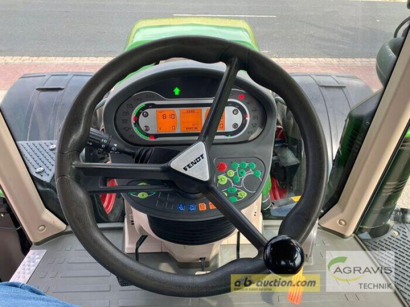 Traktor типа Fendt 724 VARIO S4 Profi Plus, Gebrauchtmaschine в Barsinghausen-Göxe (Фотография 12)