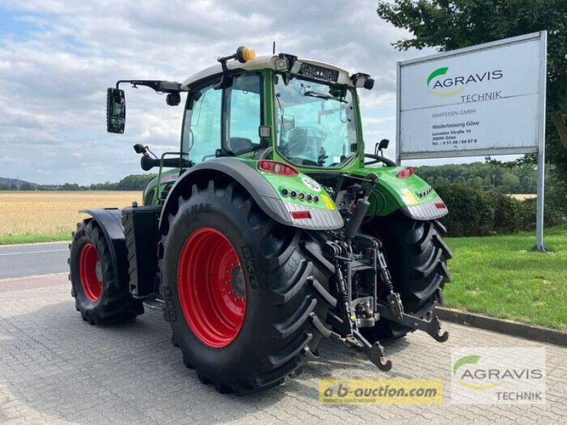 Traktor типа Fendt 724 VARIO S4 Profi Plus, Gebrauchtmaschine в Barsinghausen-Göxe (Фотография 5)