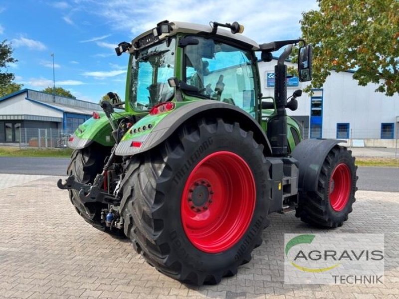 Traktor of the type Fendt 724 VARIO S4 Profi Plus, Gebrauchtmaschine in Meppen (Picture 3)