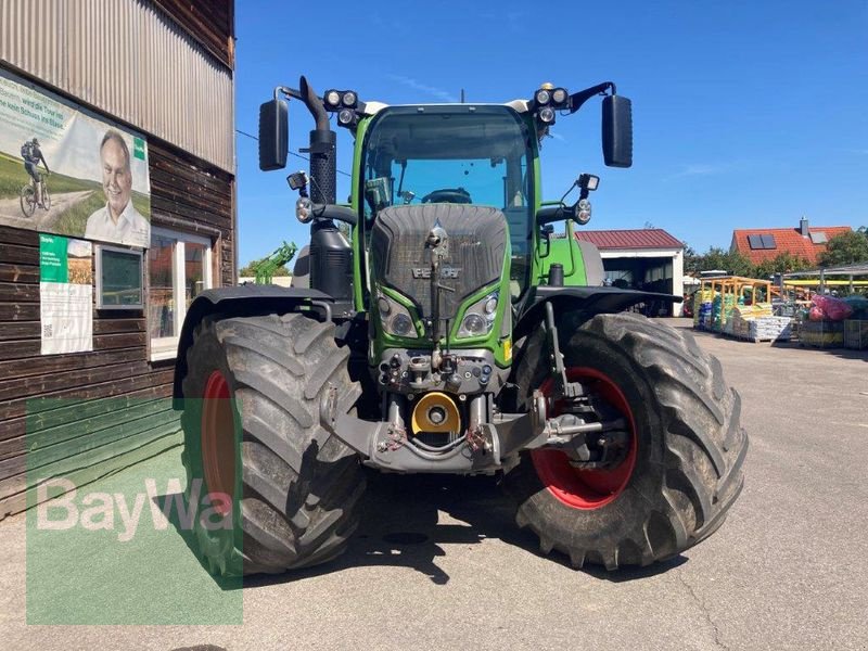 Traktor des Typs Fendt 724 VARIO S4 PROFI PLUS, Gebrauchtmaschine in Ilsfeld (Bild 4)