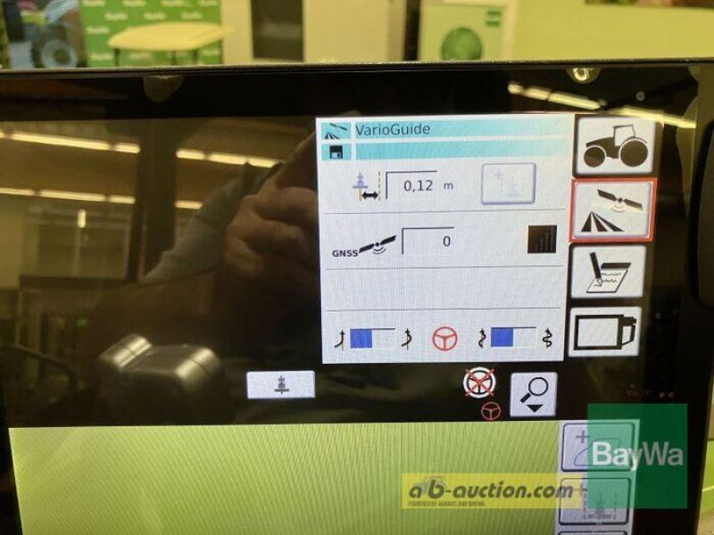 Traktor van het type Fendt 724 VARIO S4 PROFI PLUS, Gebrauchtmaschine in Bamberg (Foto 13)