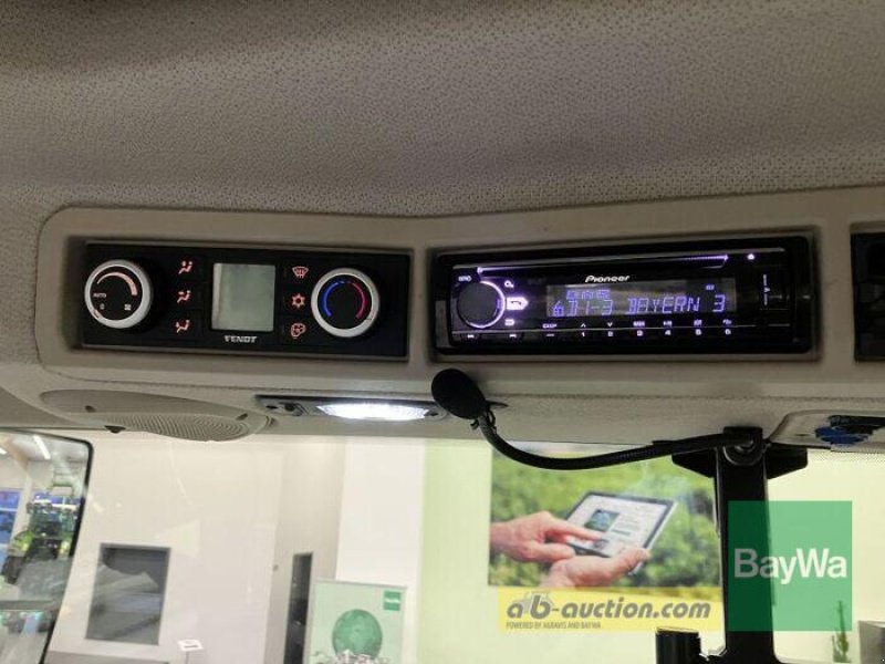Traktor van het type Fendt 724 VARIO S4 PROFI PLUS, Gebrauchtmaschine in Bamberg (Foto 11)