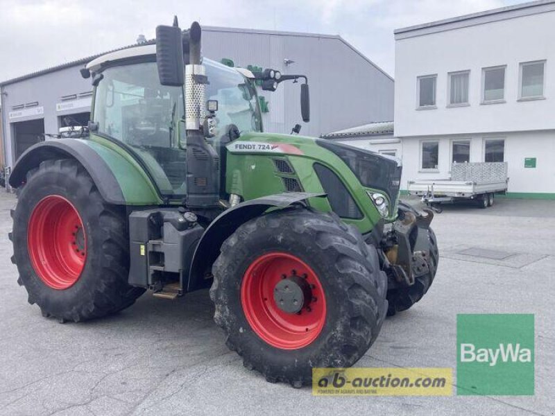 Traktor от тип Fendt 724 VARIO S4 PROFI PLUS, Gebrauchtmaschine в Straubing (Снимка 3)