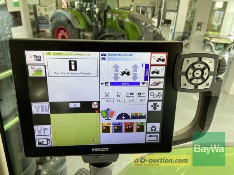 Traktor of the type Fendt 724 VARIO S4 PROFI PLUS, Gebrauchtmaschine in Bamberg (Picture 7)